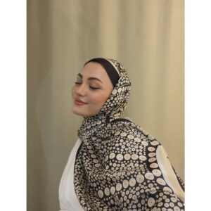 شال ستن ثقيل