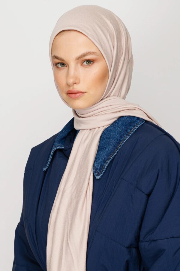 شال فانيلة شيلة