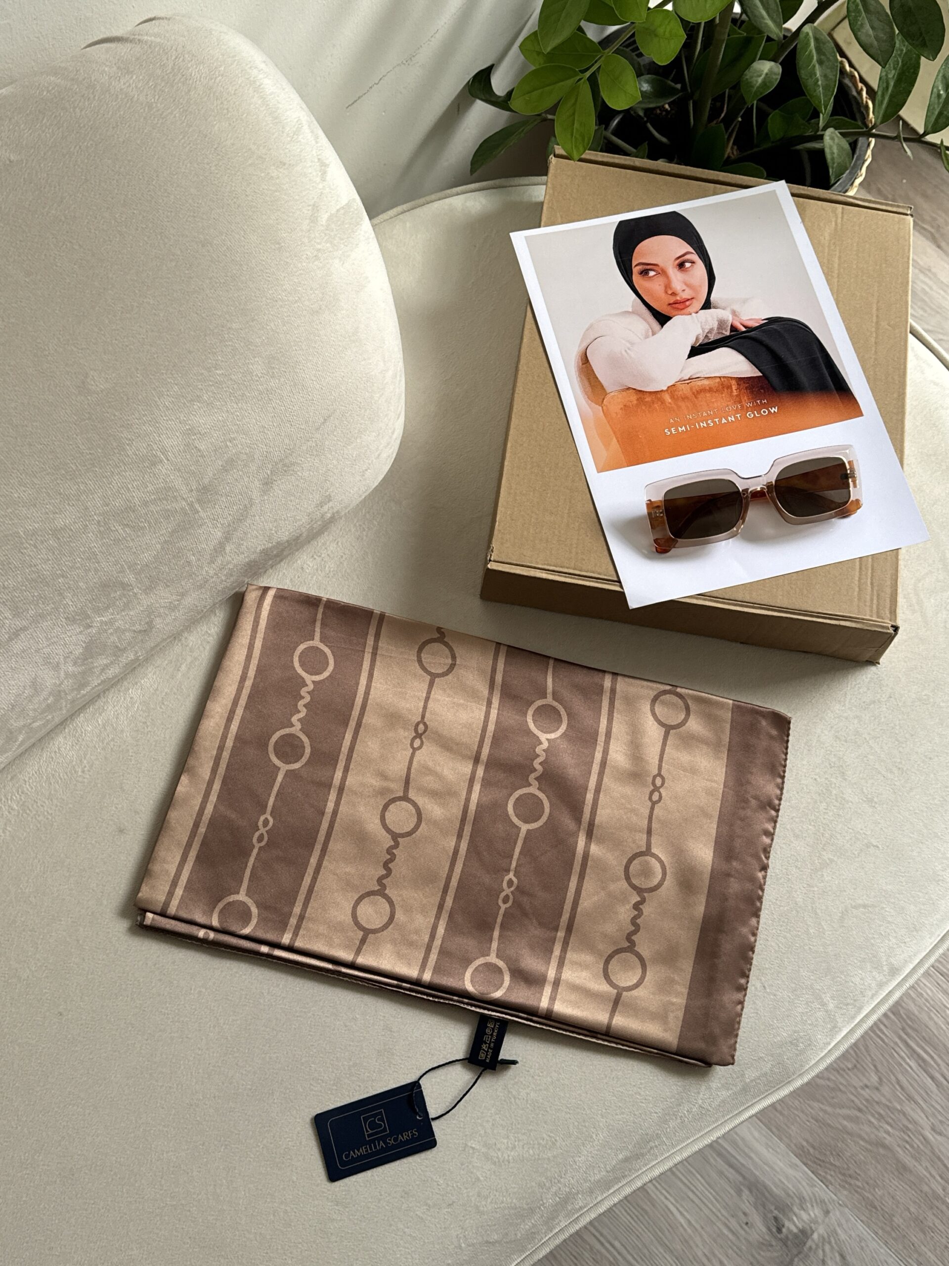 شال حرير سلسلة