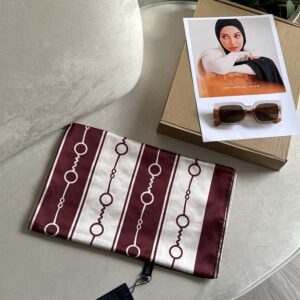 شال حرير سلسلة