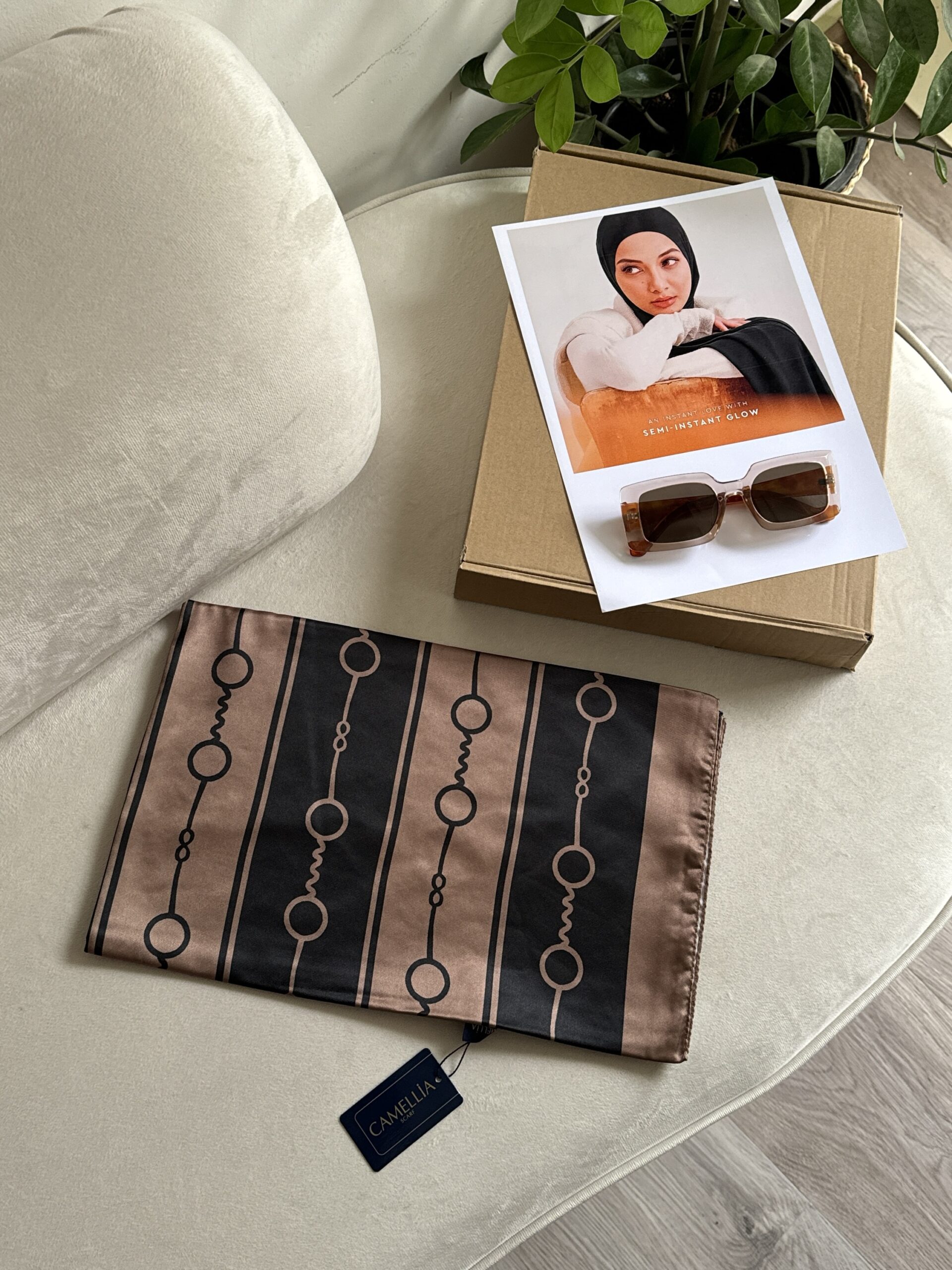 شال حرير سلسلة